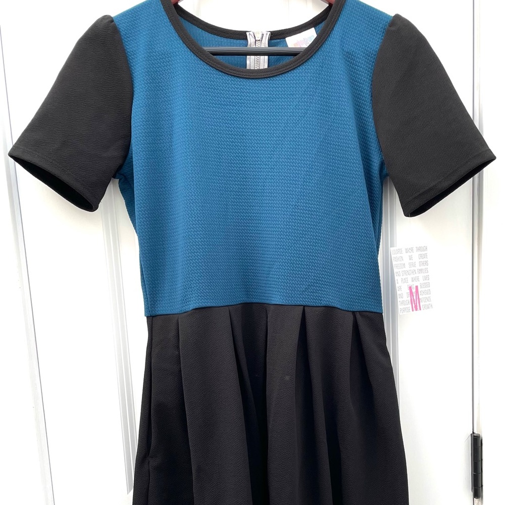 LULaRoe medium Amelia dress, NWT, teal and black